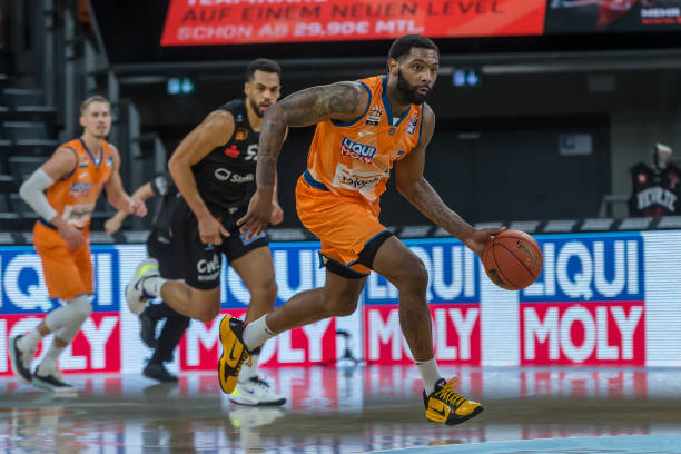 俱乐部高层 俱乐部高层