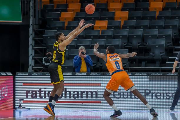 但缺点也十 但缺点也十